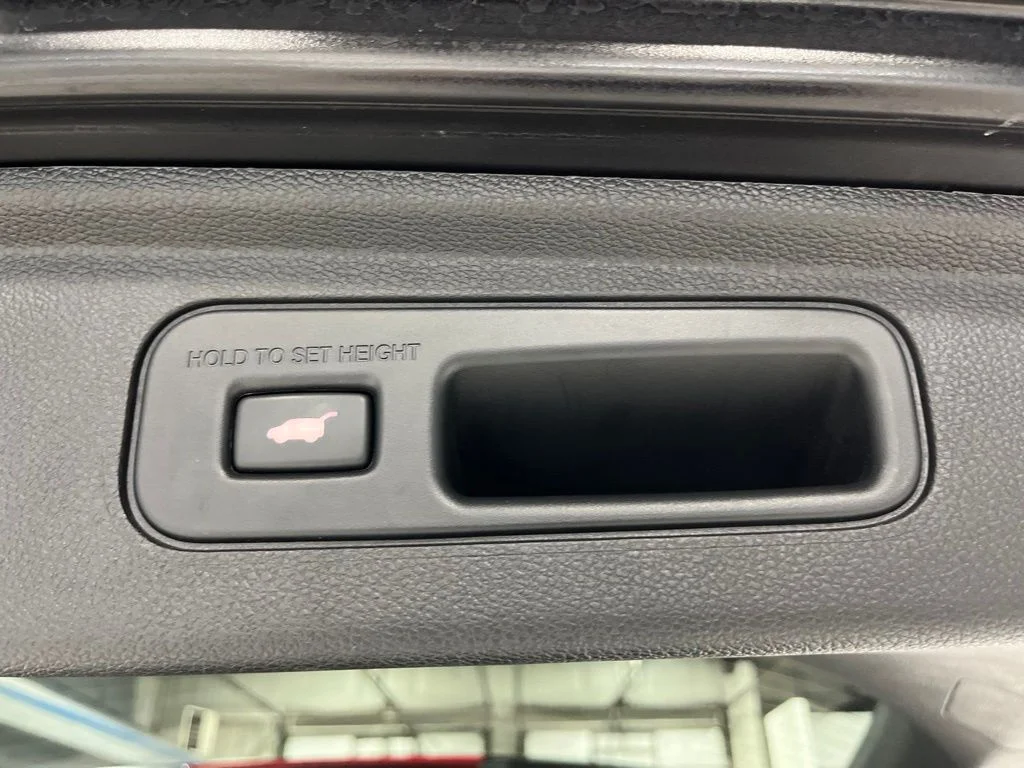2025 Honda Odyssey Touring - Photo 42