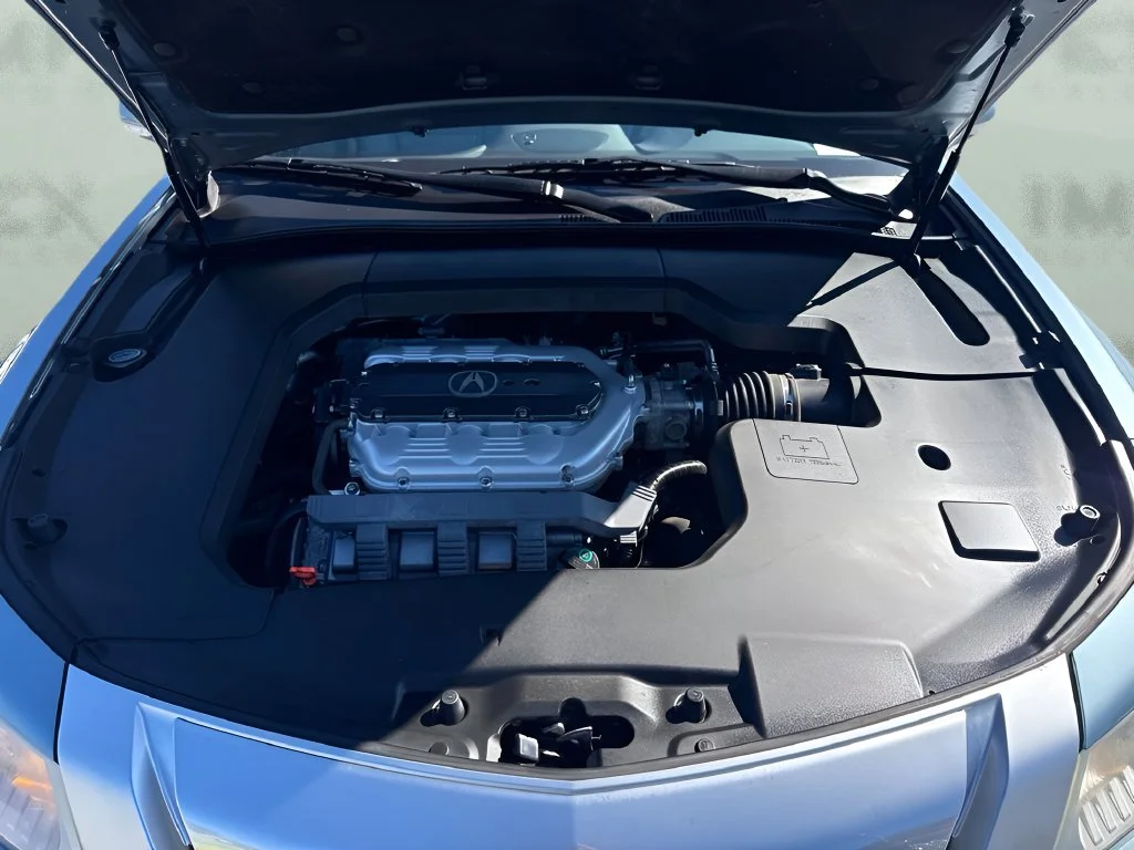 Used 2011  Acura 3.5 image 23