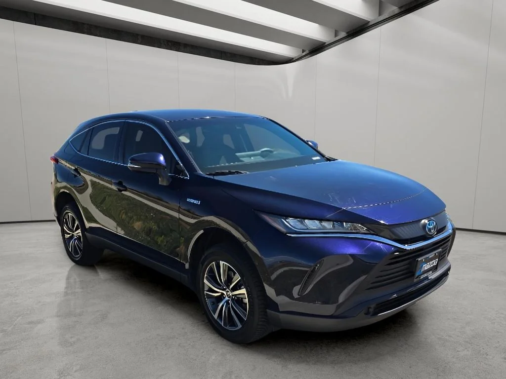 Used 2021 Blueprint Toyota LE image 7