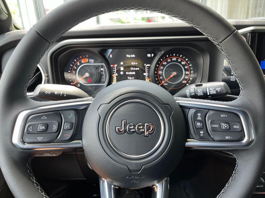 New 2026 Mojito Clear-Coat Exterior Paint Jeep Sahara image 28