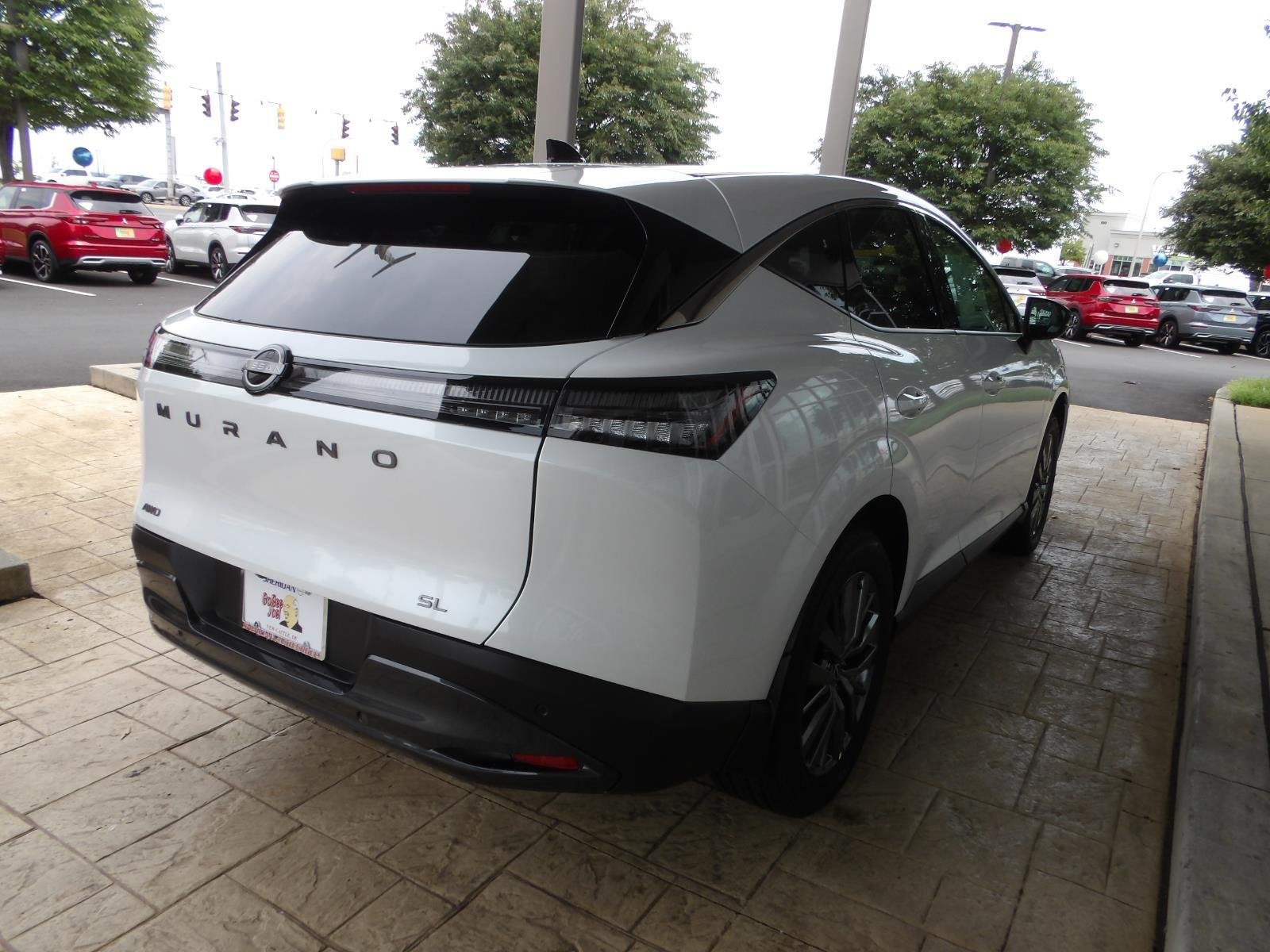 New 2026 Everest White Pearl TriCoat Nissan SL image 7
