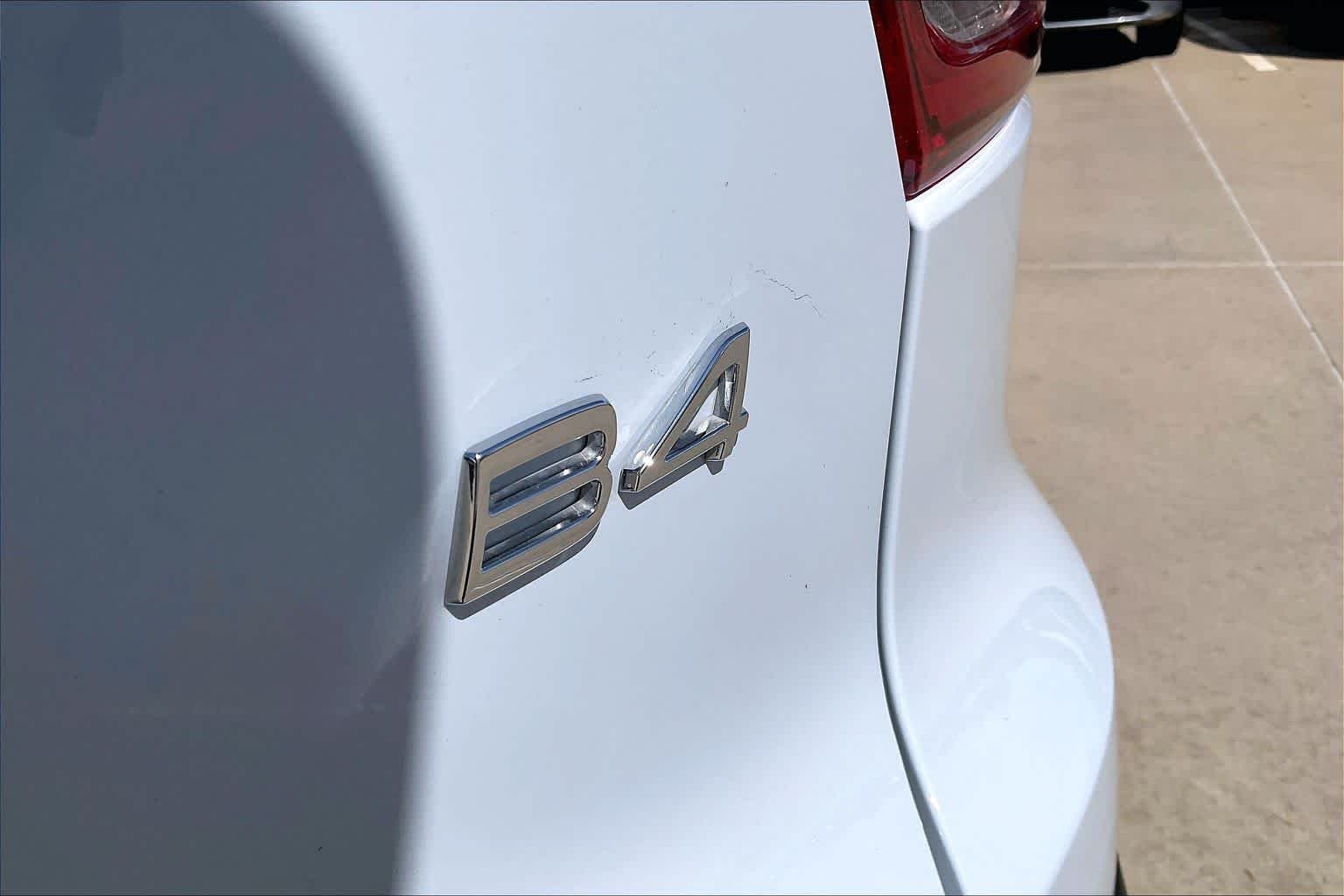 Used 2026 Cloud Blue Volvo Core image 11