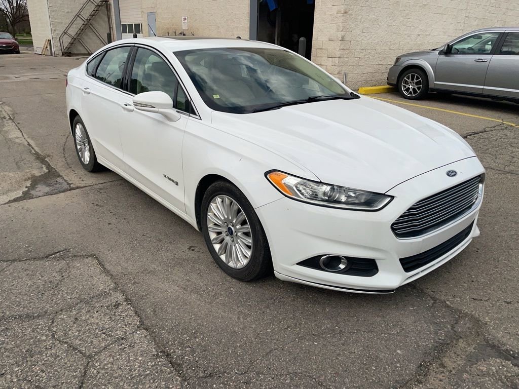 2015 Ford Fusion Hybrid SE