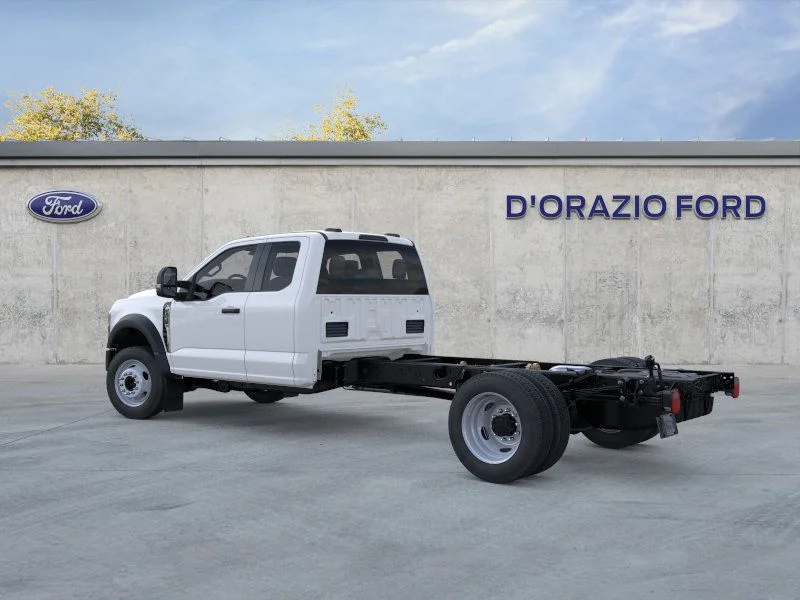 New 2026 Oxford White Ford F-450® XL image 4