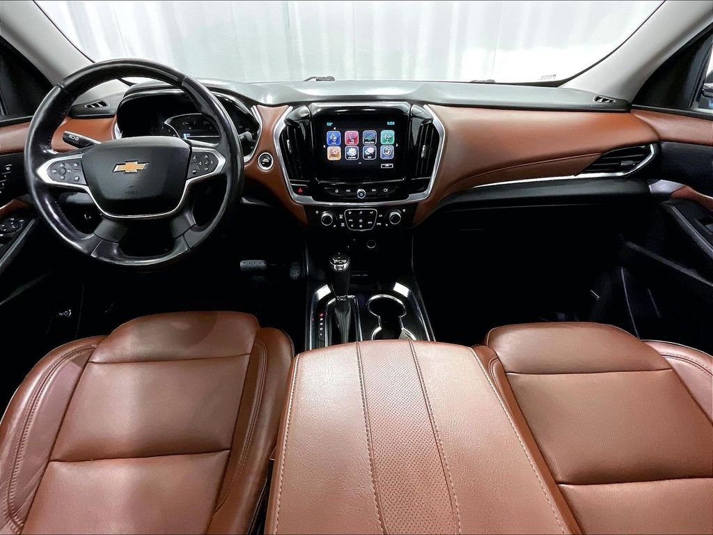 Used 2018 Mosaic Black Metallic Chevrolet High Country image 22