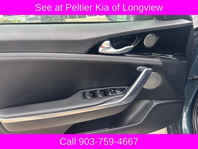 Used 2022 Green Kia GT-Line image 12