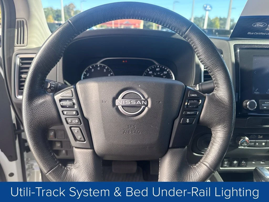Used 2022 Glacier White Nissan SV image 13