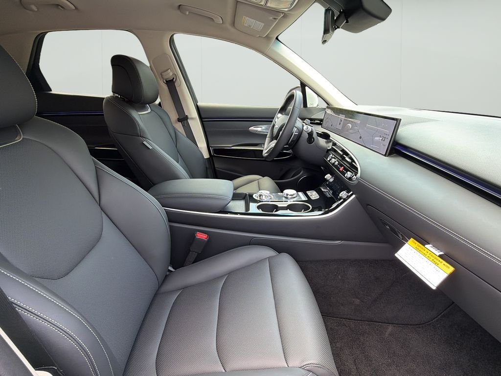 2026 GENESIS GV70 Standard - Photo 36