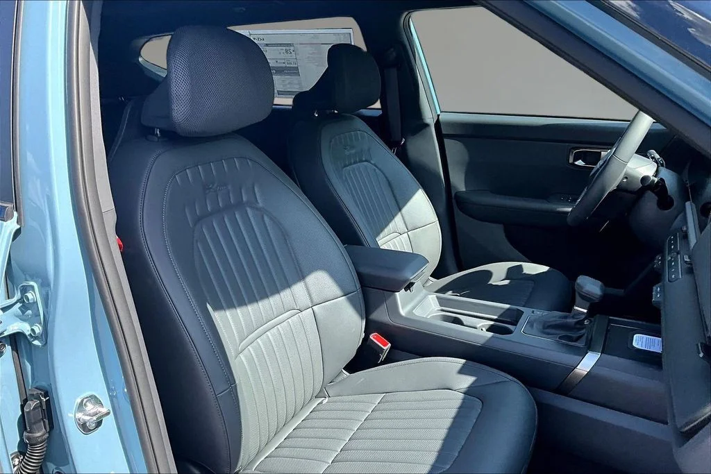 New 2027 Frost Blue Kia X-Line S image 11