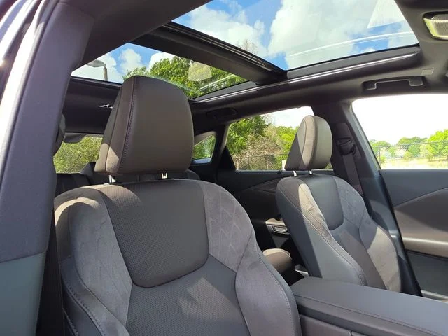 2026 Lexus RX 450h+ Luxury - Photo 11