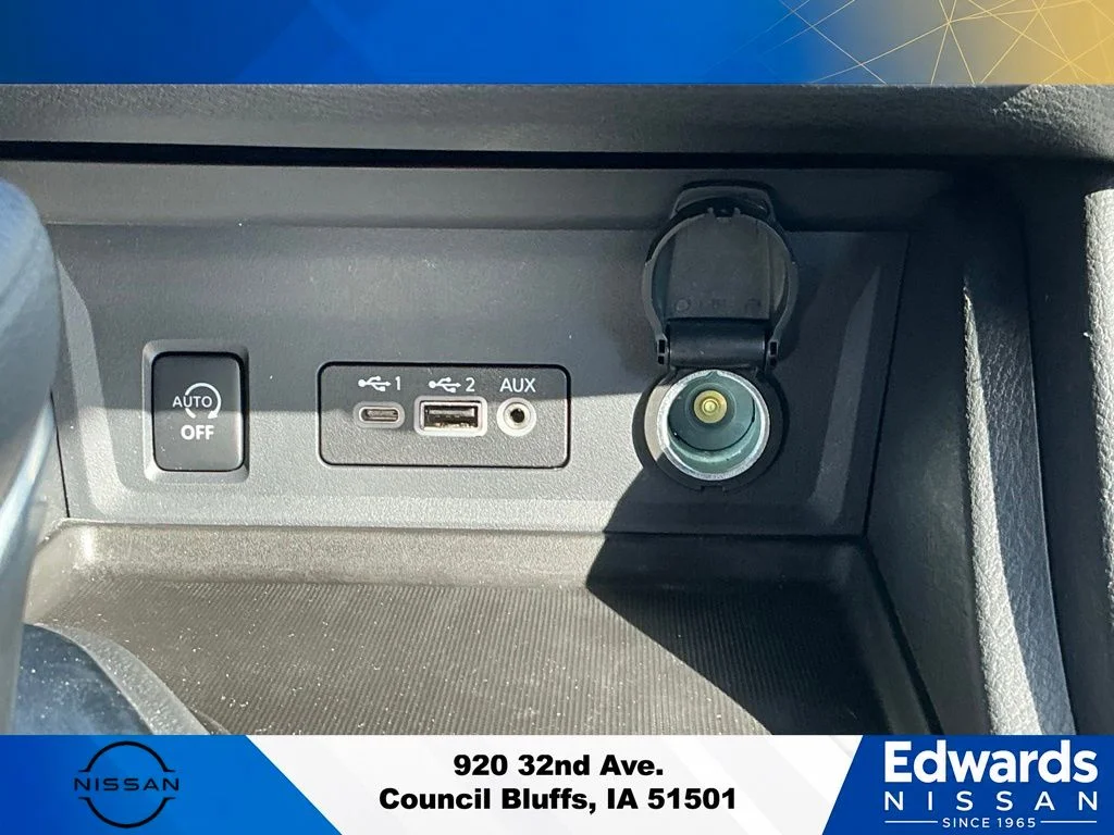Used 2025 Red Nissan SV image 25