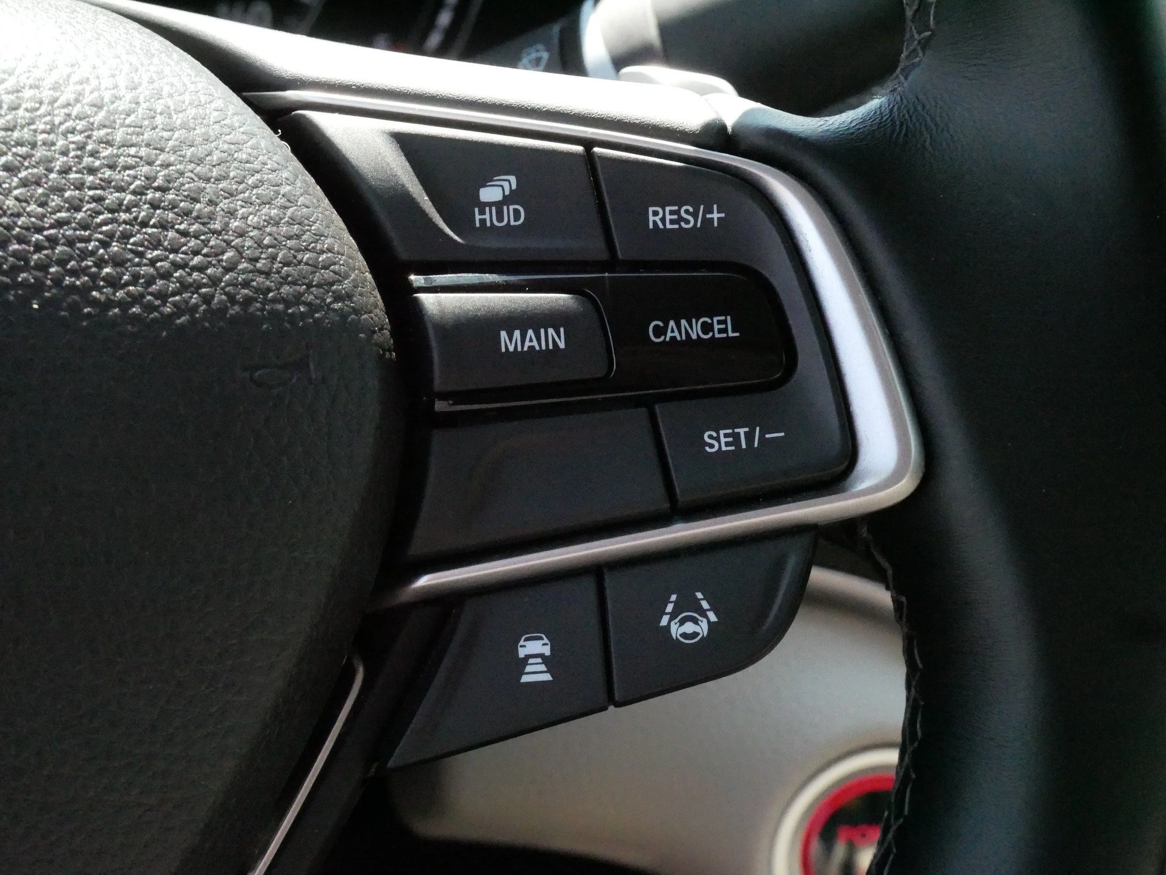 Used 2019 Platinum White Pearl Honda Touring image 26