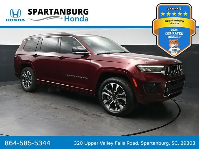 Used 2022 Velvet Jeep Overland image 1