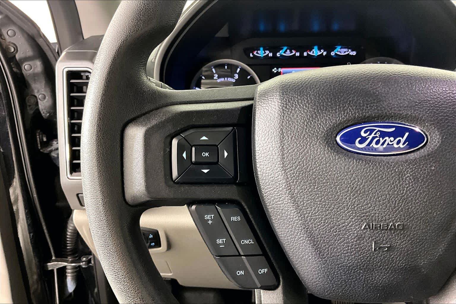 Used 2019 Agate Black Ford XLT image 22