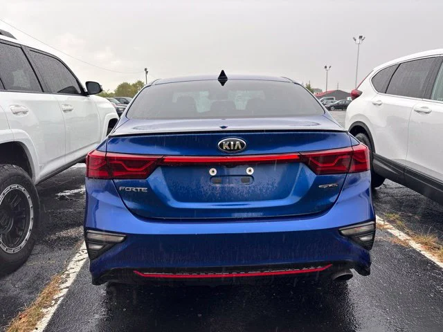 Used 2021 Blue Kia GT-Line image 3