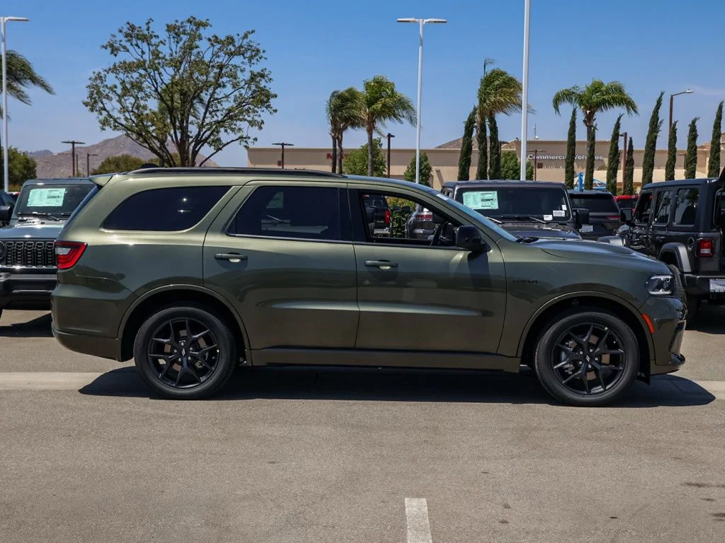 New 2026 Green Machine Exterior Paint Dodge GT Blacktop AWD Hemi image 2