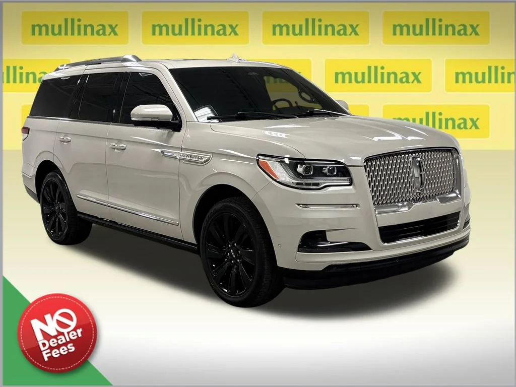 2022 Lincoln Navigator Reserve 4WD's photo
