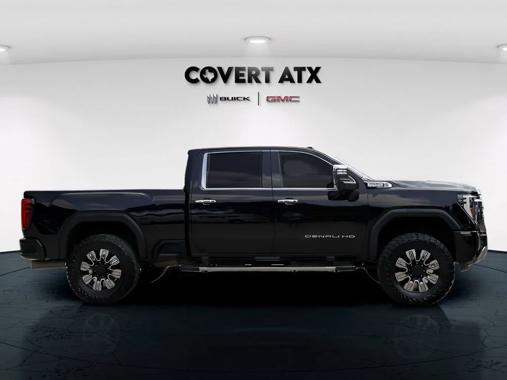 Used 2024 Onyx Black GMC Denali image 8