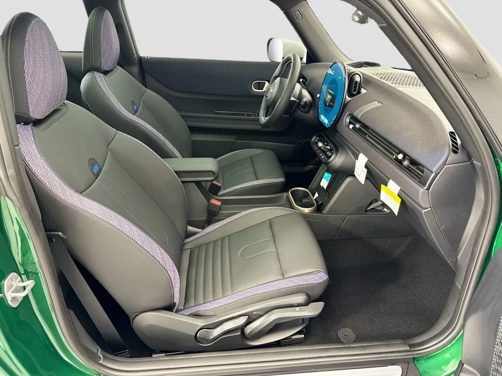 New 2026 British Racing Green IV Met MINI Signature Plus image 19