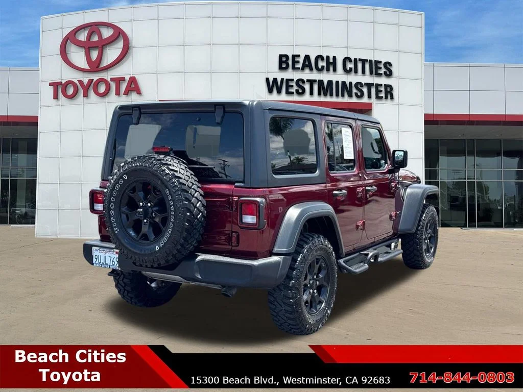 Used 2021  Jeep Unlimited Willys image 12
