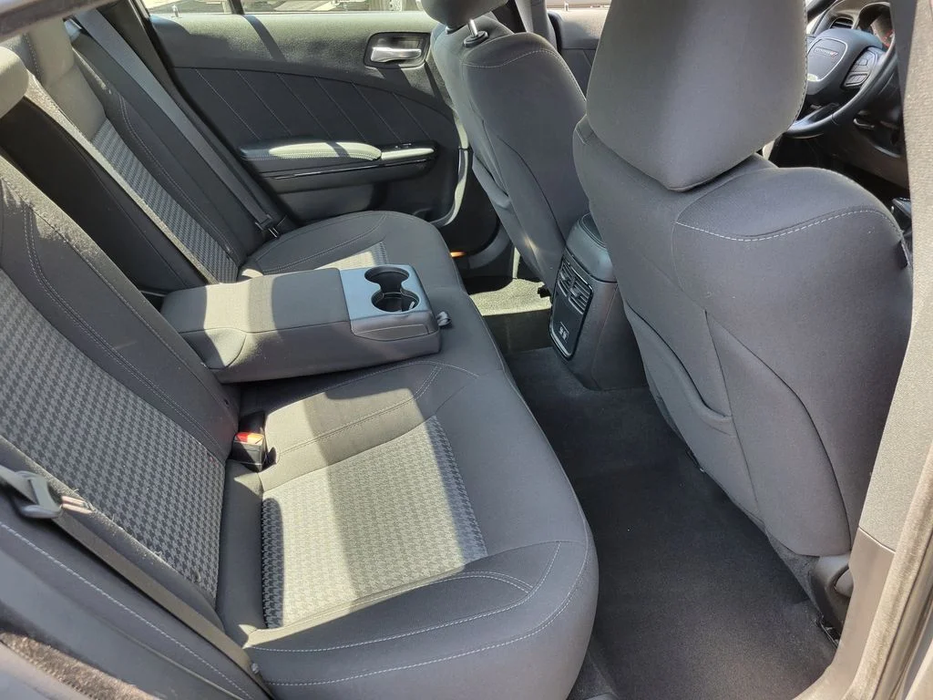 Used 2023 Gray Dodge SXT image 18