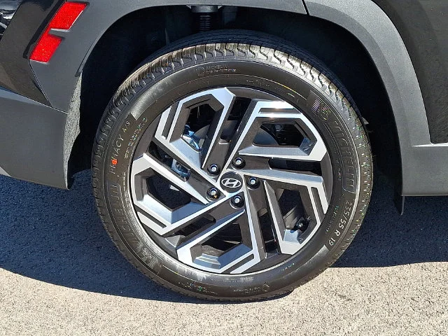 New 2026 Black Hyundai SEL Plus image 5