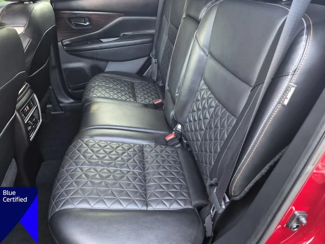 Used 2021 Red Nissan Platinum image 31