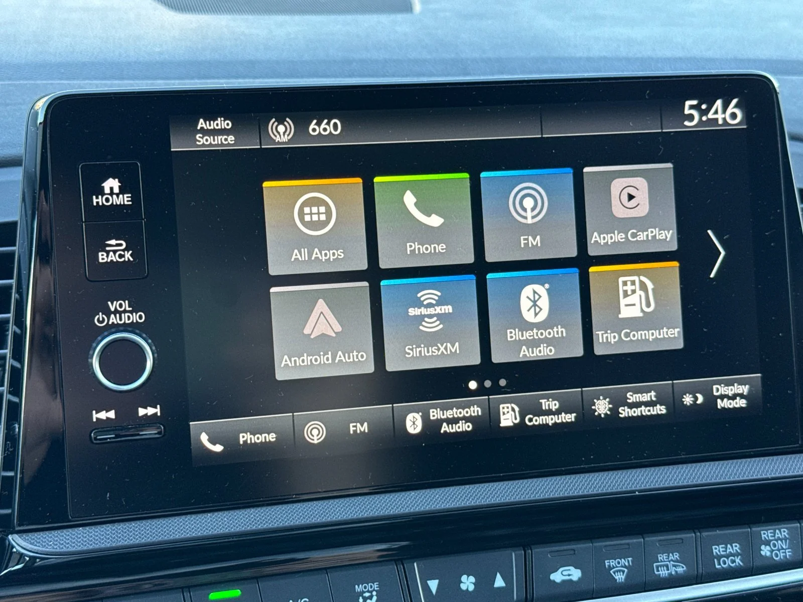 Used 2025 Solar Silver Metallic Honda EX-L image 20