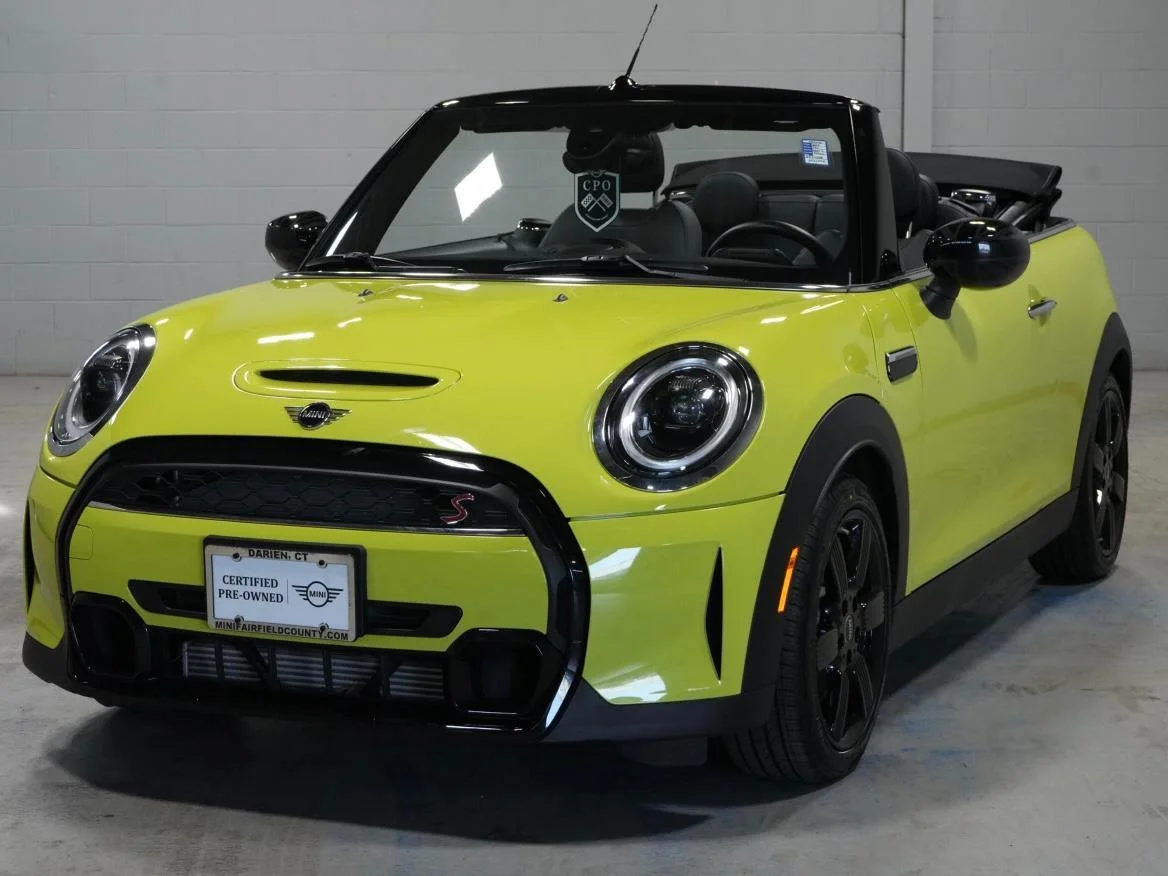2023 MINI Convertible Cooper S's photo