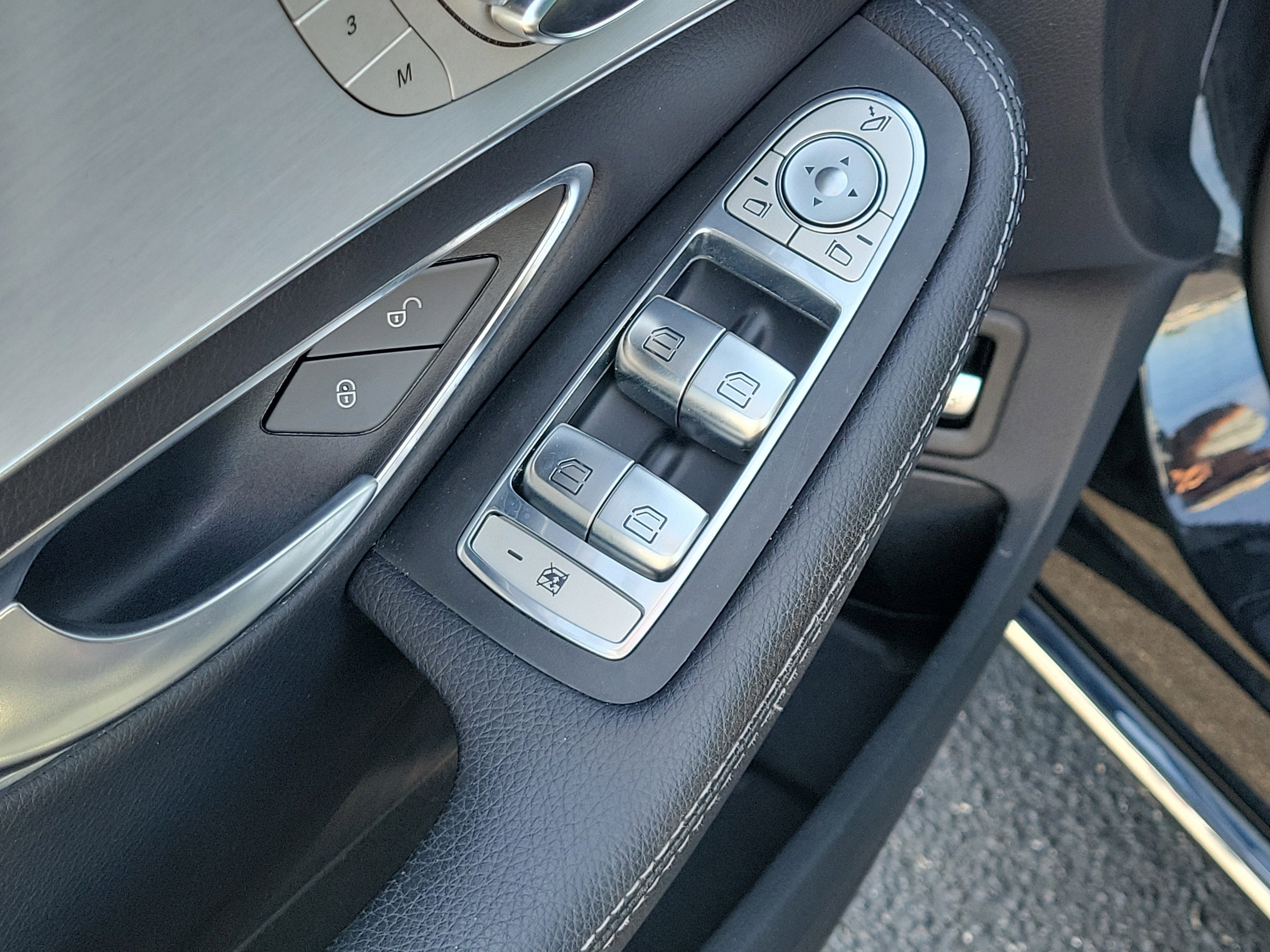 Used 2019 Black Mercedes-Benz C 300 image 19