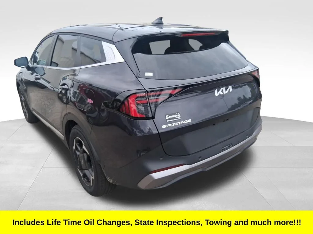 Used 2026 White Kia EX image 3
