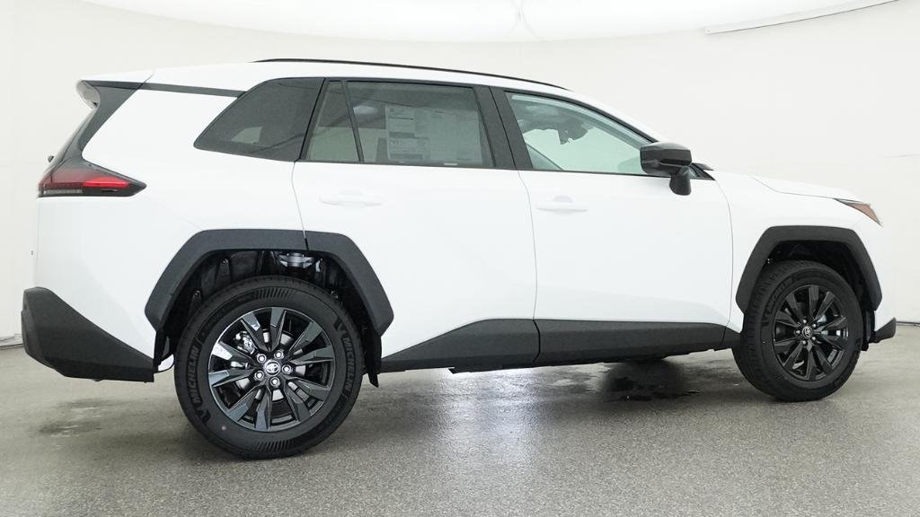 New 2026 Ice Cap Toyota XLE Premium image 19