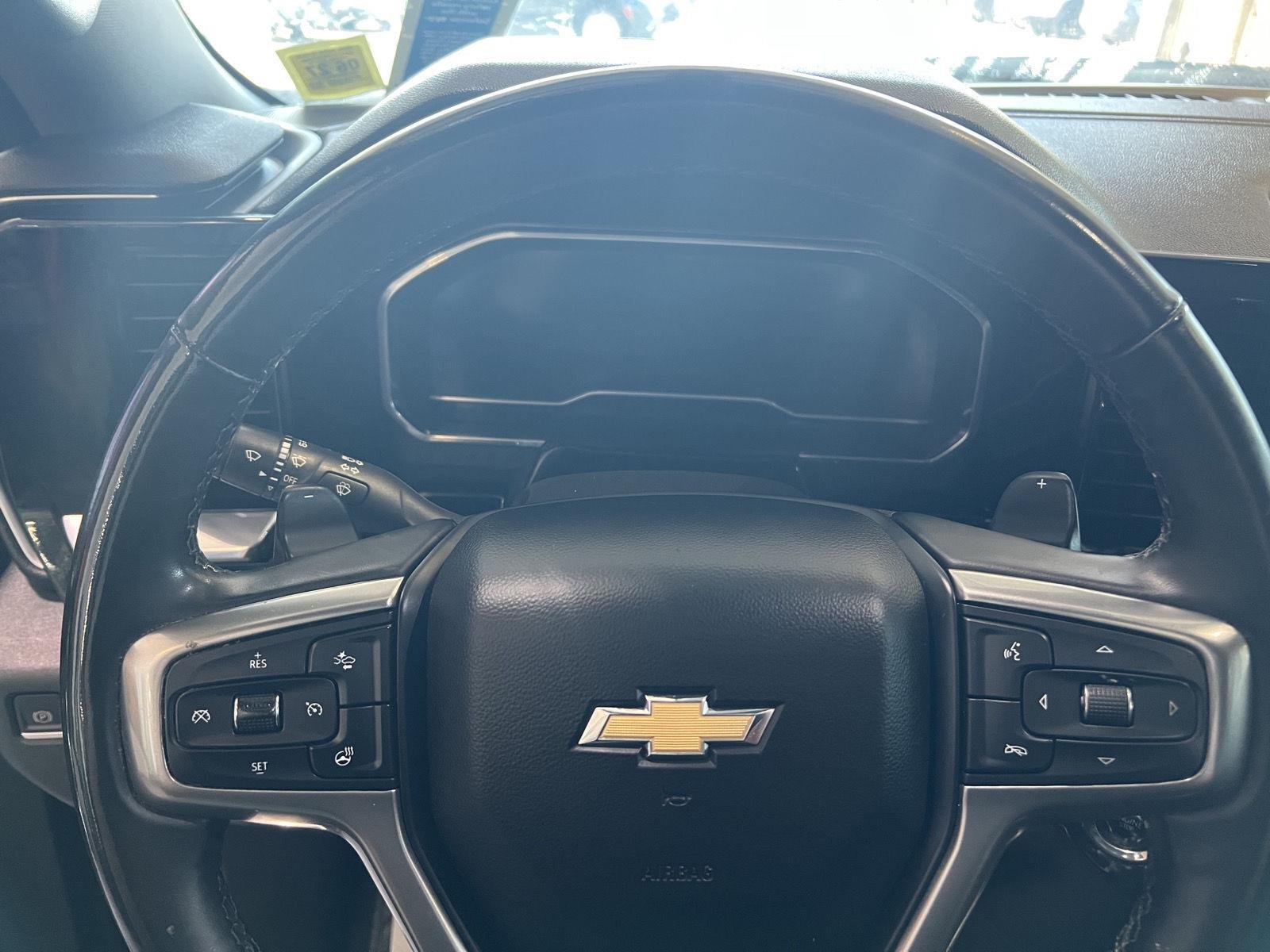 Used 2023 Northsky Blue Metallic Chevrolet LT image 22
