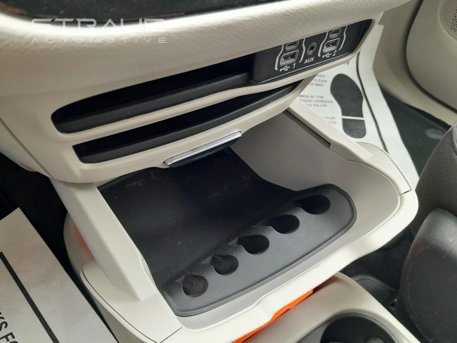 Used 2023 Bright White Clearcoat Chrysler LX image 25