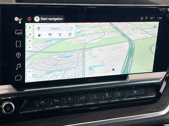 2026 GMC Sierra 1500 SLT - Photo 8