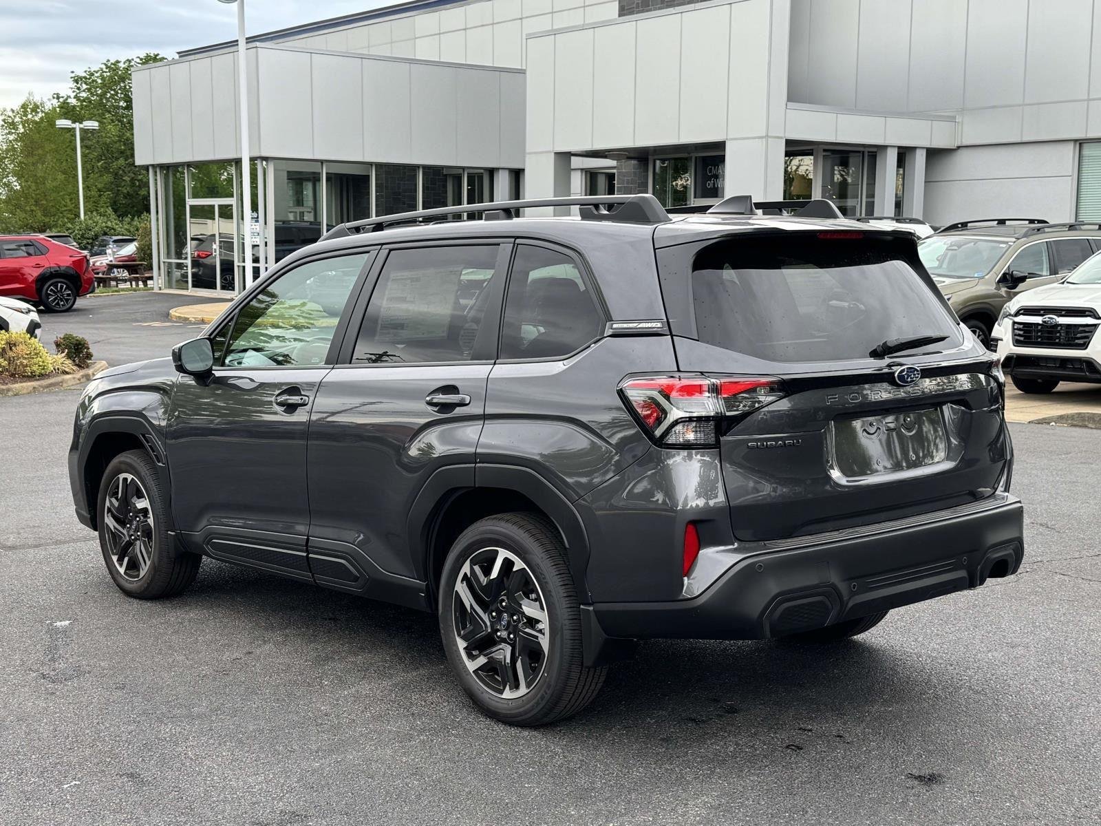 New 2026 MAGNETITE GRAY METALLIC Subaru Limited image 4