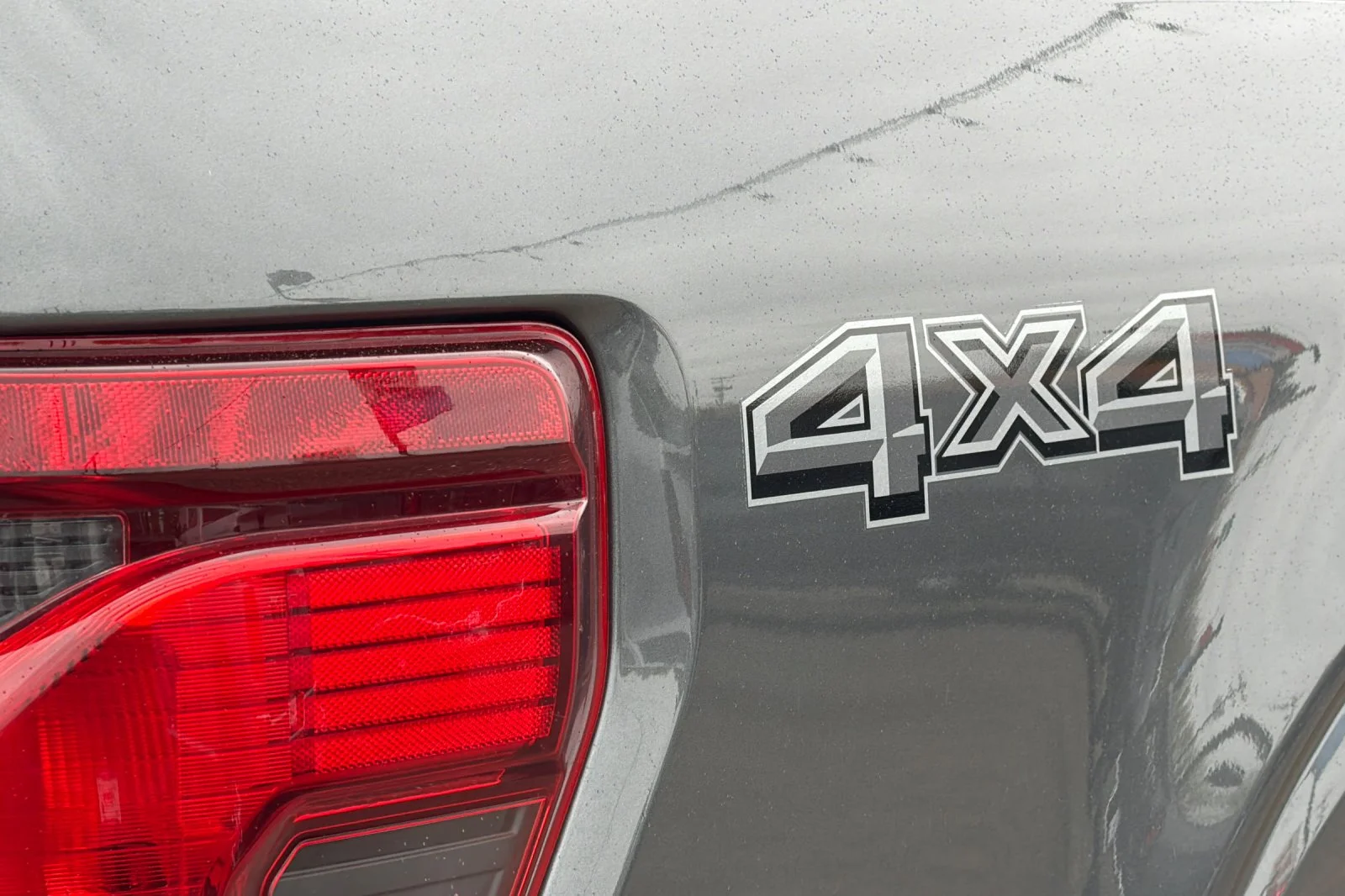 Used 2025 Gray Ford XLT image 7