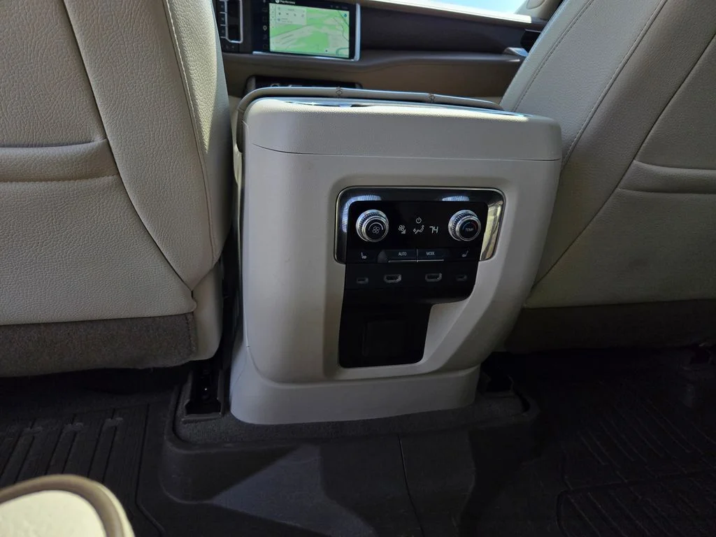 Used 2023 Black GMC Denali image 32