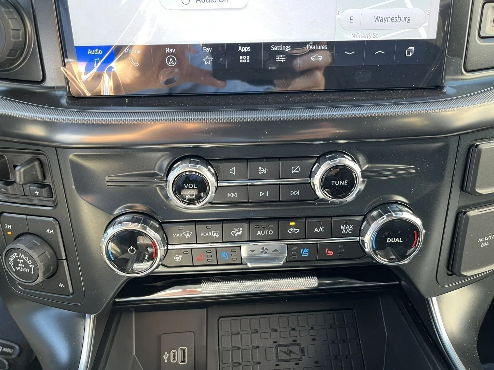New 2026 Agate Black Metallic Ford Raptor® image 28