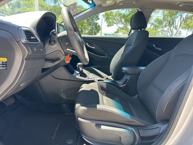 2018 Hyundai Elantra GT GT - Photo 11