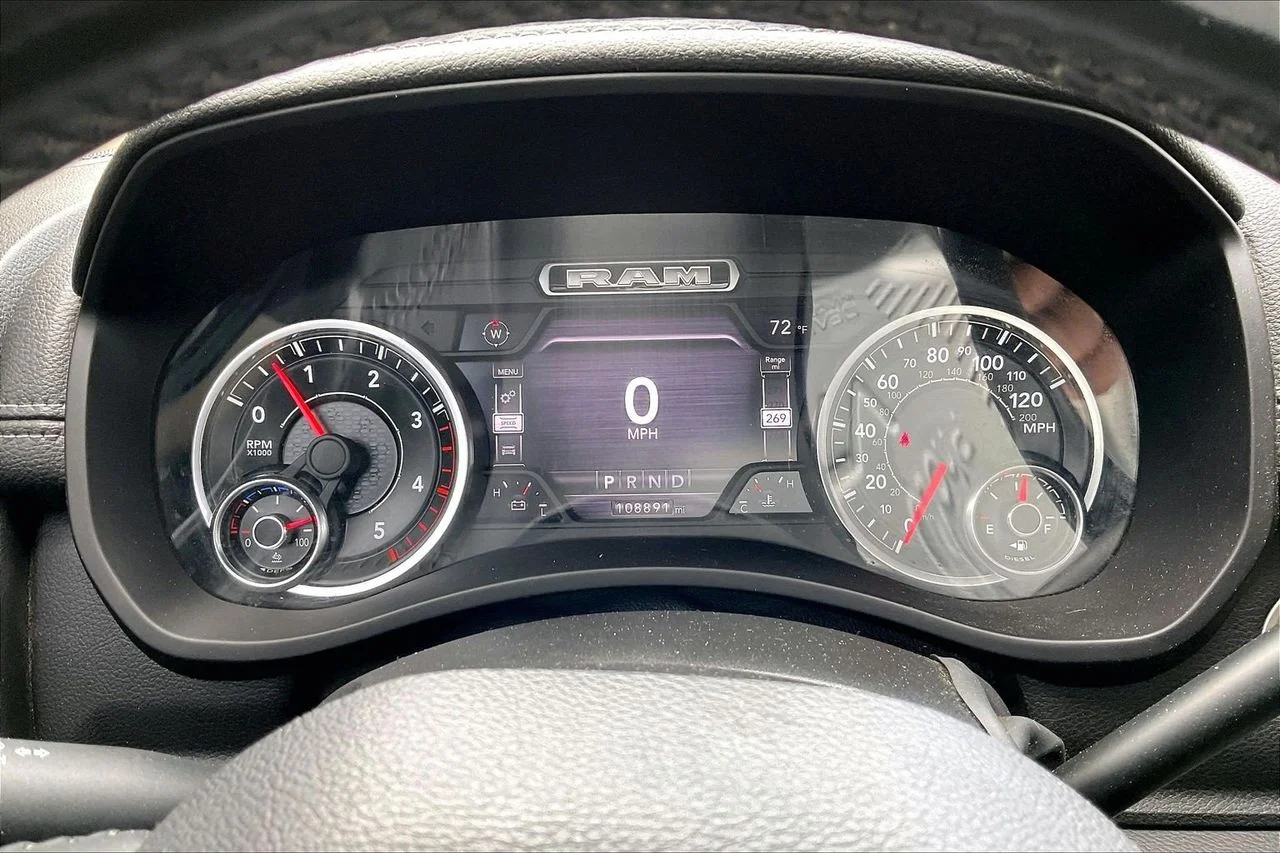 Used 2021 White Ram Laramie image 11