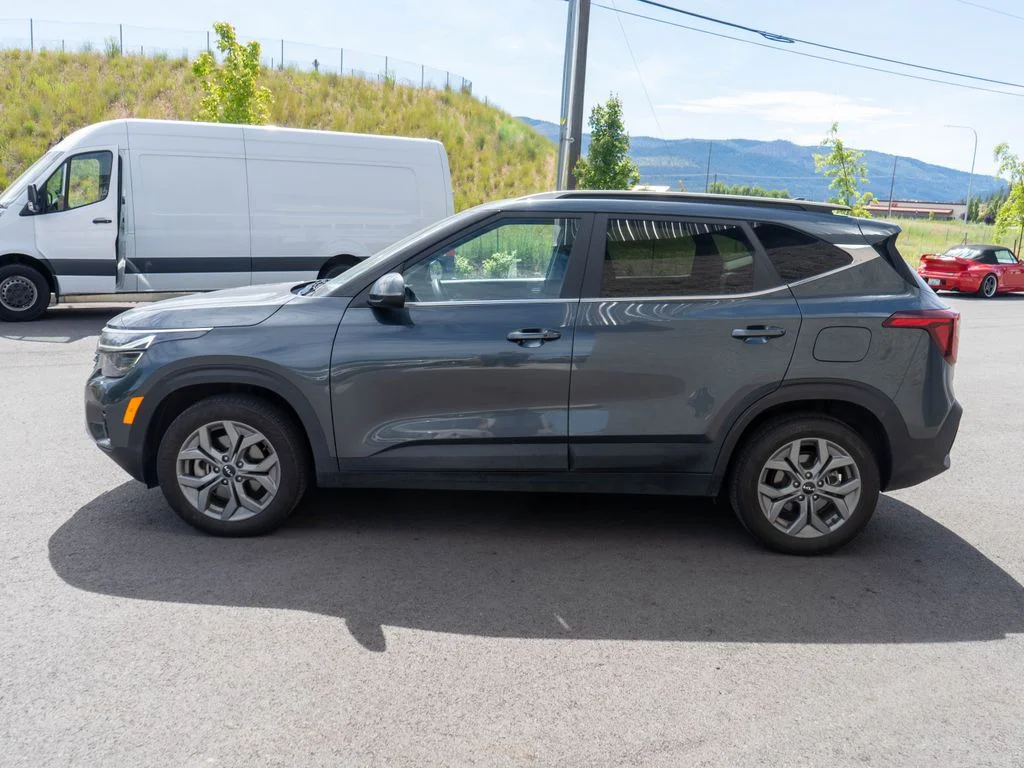 Used 2024 Gray Kia S image 4