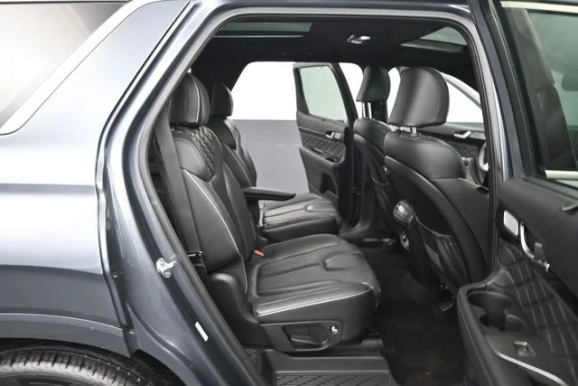 Used 2020 Steel / Graphite Hyundai Limited image 24