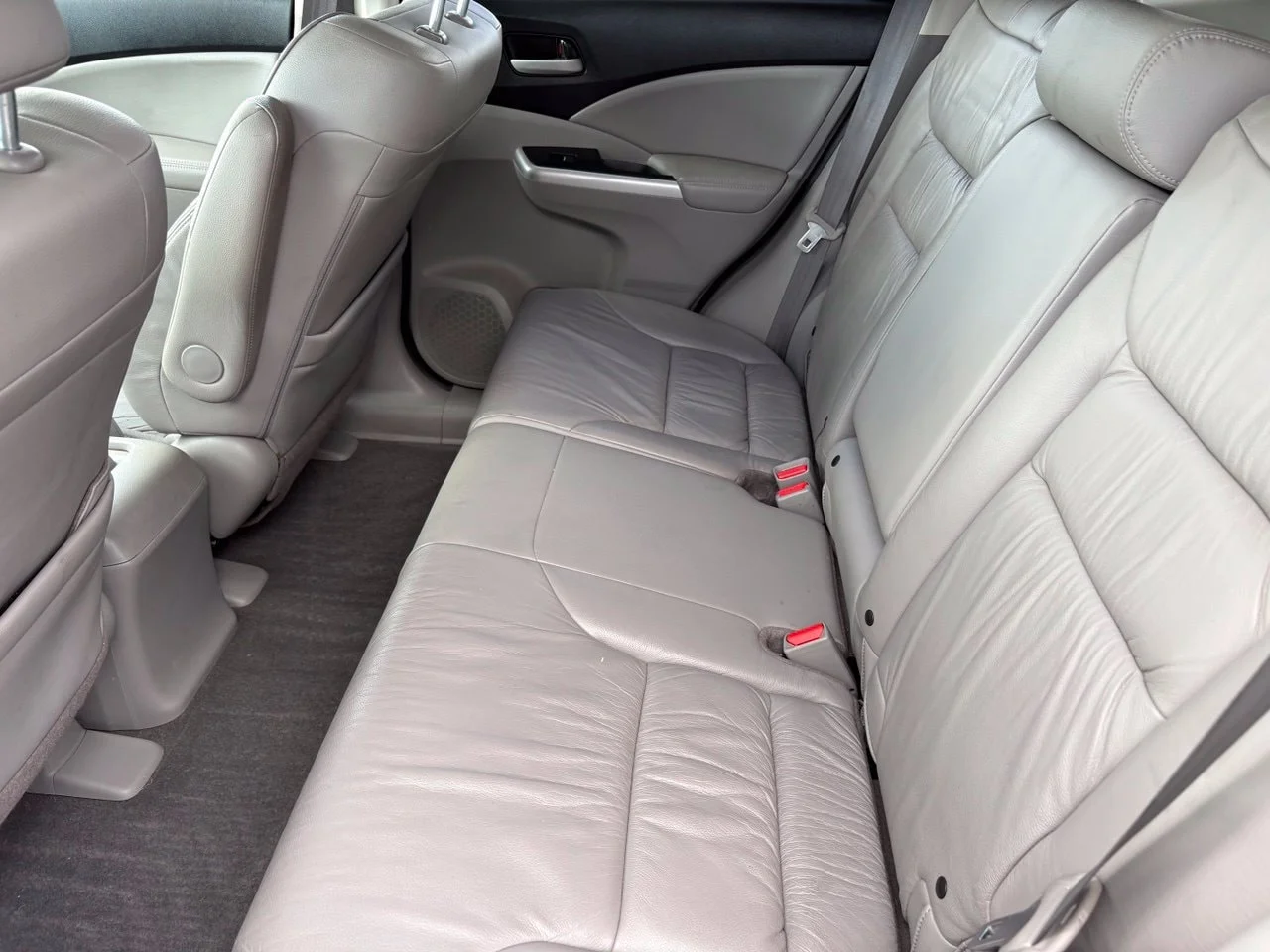 Used 2013 Gray Honda EX-L image 18