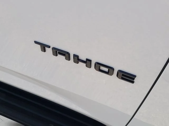 Used 2024 Summit White Chevrolet RST image 35