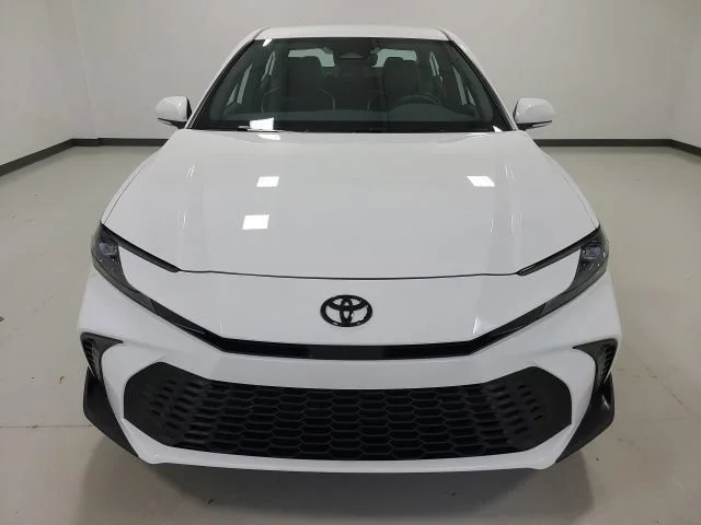 New 2026 Ice Cap Toyota SE image 2
