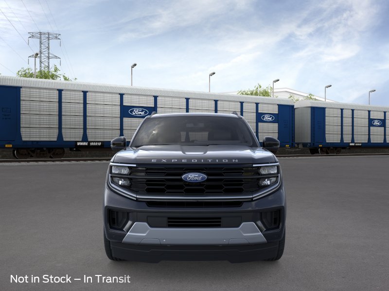 New 2026 Agate Black Metallic Ford MAX Platinum® image 19