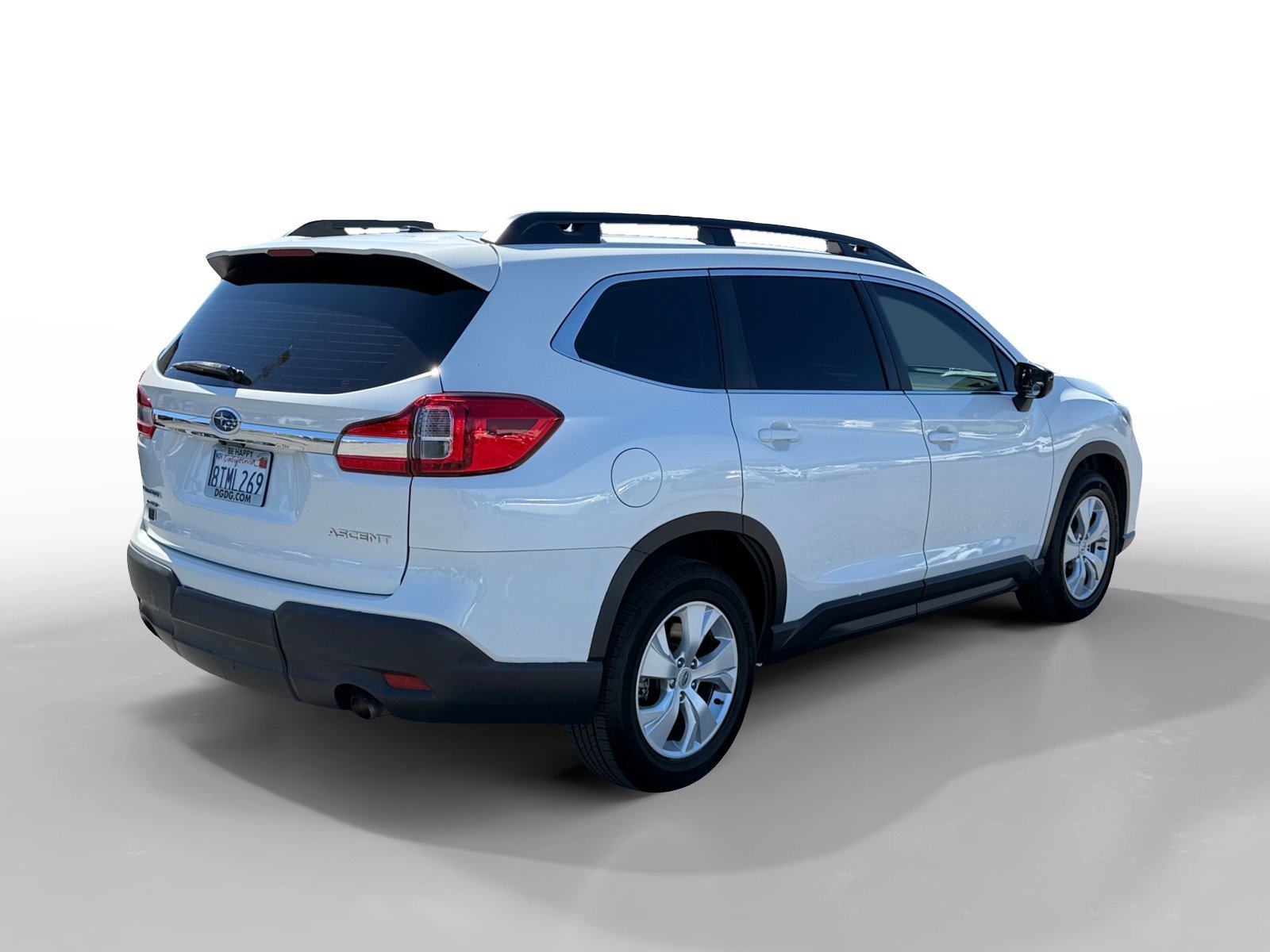 Used 2021 Crystal White Pearl Subaru Base image 5