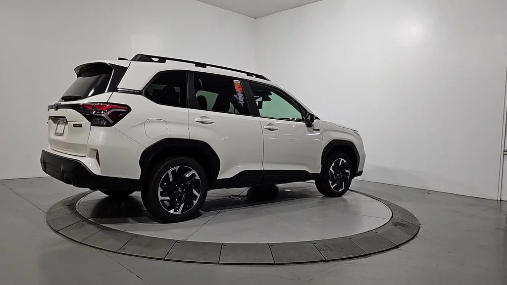New 2026 CRYSTAL WHITE PEARL Subaru Premium Hybrid image 5