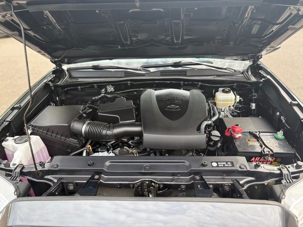 Used 2018 Gray Toyota TRD Off-Road image 24